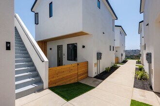 4580 Jicarillo Ave in San Diego, CA - Building Photo - Building Photo