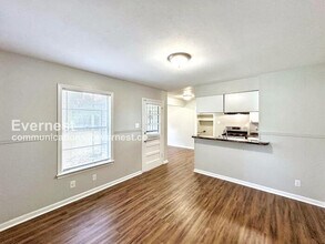 3980 Sloan St in Memphis, TN - Building Photo - Building Photo