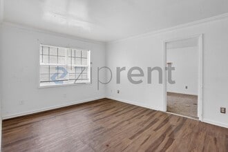 1212 Utoy Springs Rd SW in Atlanta, GA - Building Photo - Building Photo