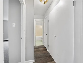 1774 W Godfrey Ave in Philadelphia, PA - Foto de edificio - Building Photo