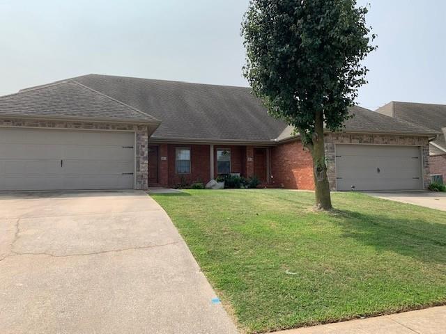 property at 2903 SW Deerfield Blvd