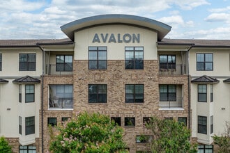 Avalon at Seven Springs in Brentwood, TN - Foto de edificio - Building Photo