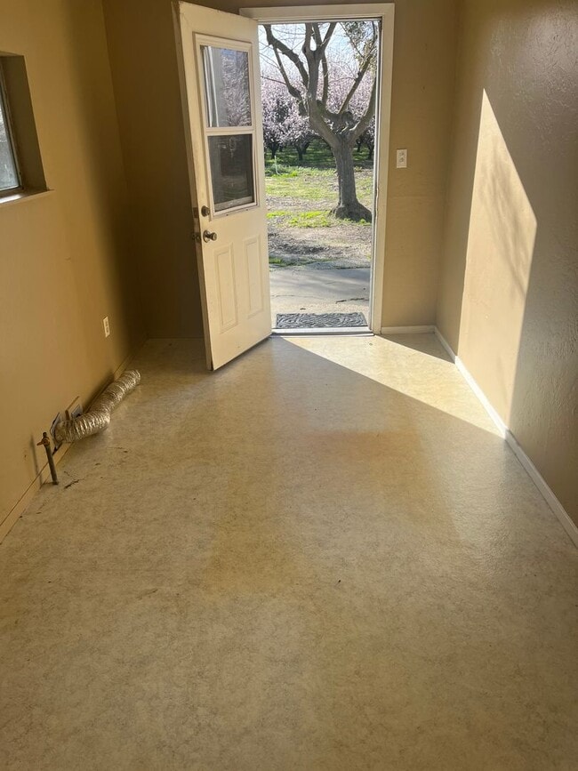 3671 Arena Way in Atwater, CA - Building Photo - Building Photo