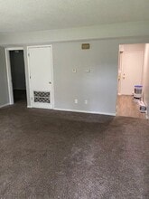 2 Georgetown Dr in Granite City, IL - Building Photo - Building Photo