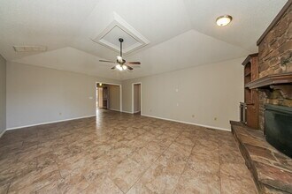 4109 Windward Way in Yukon, OK - Building Photo - Building Photo