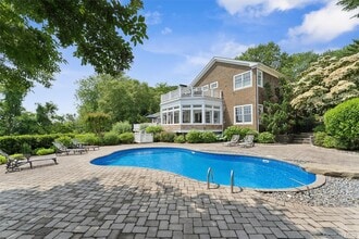 40 Overlook Dr in Aquebogue, NY - Building Photo - Building Photo