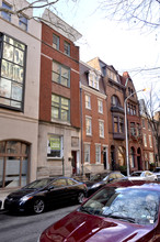 2020 Locust St in Philadelphia, PA - Building Photo - Building Photo