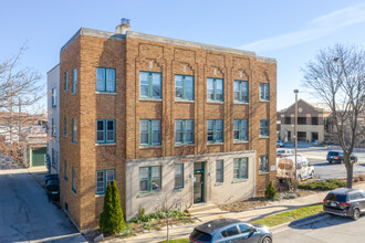 WestGlen in West Allis, WI - Foto de edificio - Building Photo