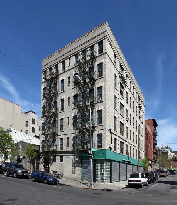 1088 Washington Ave in Bronx, NY - Foto de edificio