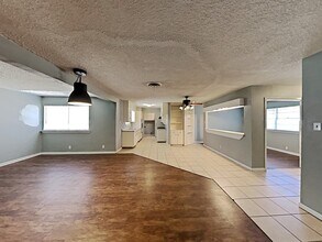 6420 Scottsdale Dr in Forest Hill, TX - Building Photo - Building Photo
