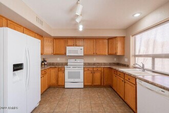 16663 W Rimrock St in Surprise, AZ - Building Photo - Building Photo