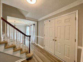 1024 Lyndhurst Pl in Virginia Beach, VA - Building Photo - Building Photo