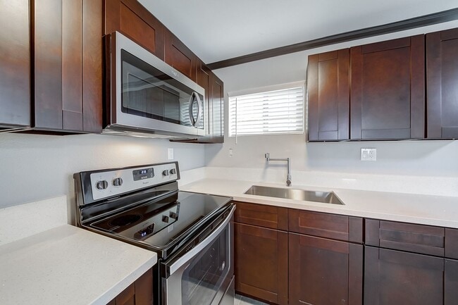 119 S 15th St in Las Vegas, NV - Building Photo - Building Photo
