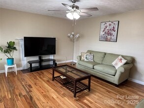 632 Main St, Unit 1 in Hudson, NC - Building Photo - Building Photo