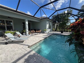 3252 Pilot Cir in Naples, FL - Building Photo - Building Photo