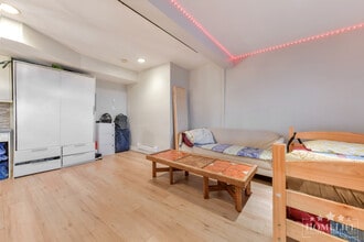 7437 Garfield Dr in Delta, BC - Building Photo - Building Photo