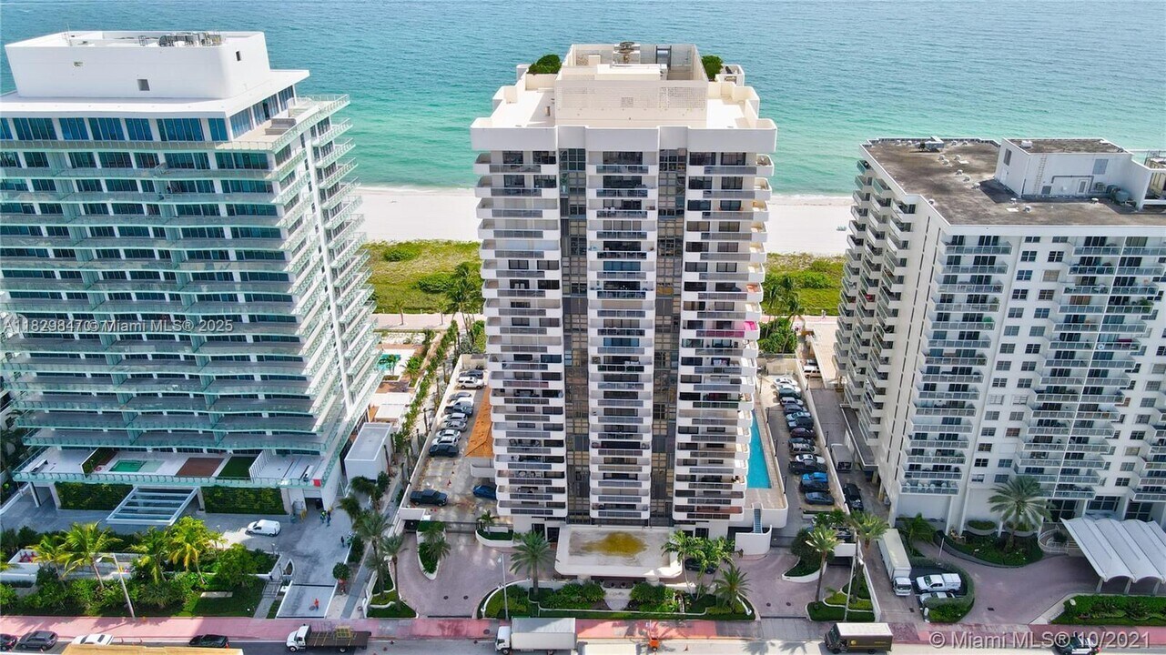 5757 Collins Ave in Miami Beach, FL - Building Photo