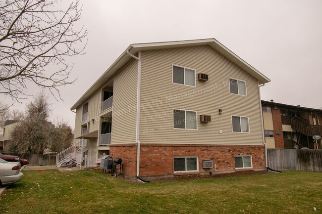 property at 2147 27th Ave Ct