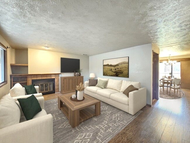 6902 N Old Fort Dr in Spokane, WA - Building Photo - Building Photo