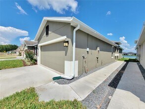 18008 Turning Leaf Cir in Land O Lakes, FL - Building Photo - Building Photo
