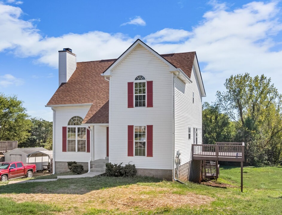 1928 Whirlaway Cir in Clarksville, TN - Building Photo