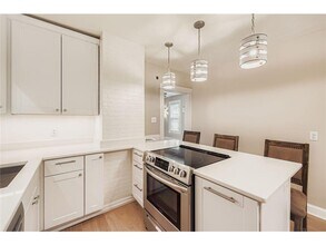 1834 Fillmore St NE in Minneapolis, MN - Foto de edificio - Building Photo