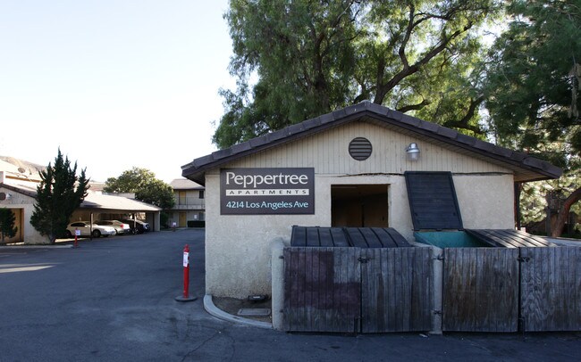 Pepper Tree Apartments in Simi Valley, CA - Building Photo - Building Photo