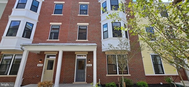 property at 7 Chapel Alley