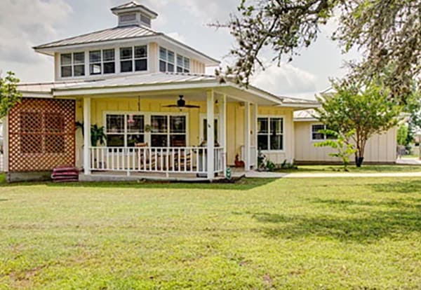 property at 106 Austin Dr S