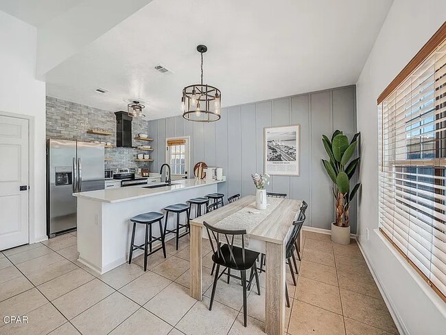 6219 Poinciana Dr in Panama City, FL - Building Photo - Building Photo