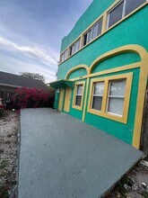 734 Tallapoosa St in West Palm Beach, FL - Building Photo - Building Photo
