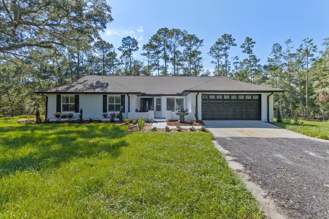 760 Mallard Dr in Sanford, FL - Building Photo