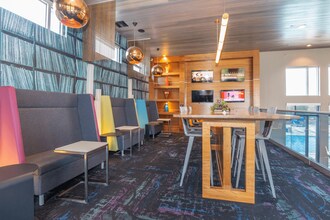 Bell Lafayette in Lafayette, CO - Building Photo - Building Photo