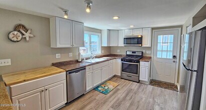 48 Seagoin Rd in Brick, NJ - Building Photo - Building Photo