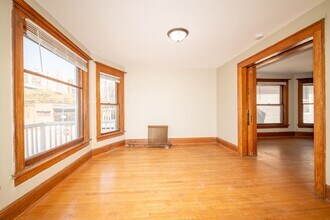 405-407 W Main St in Madison, WI - Building Photo - Building Photo