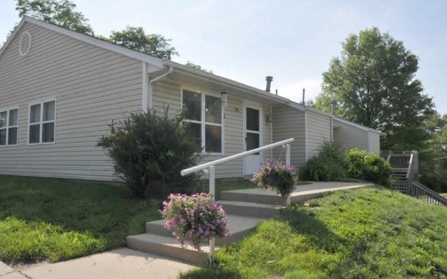 property at 200 High St