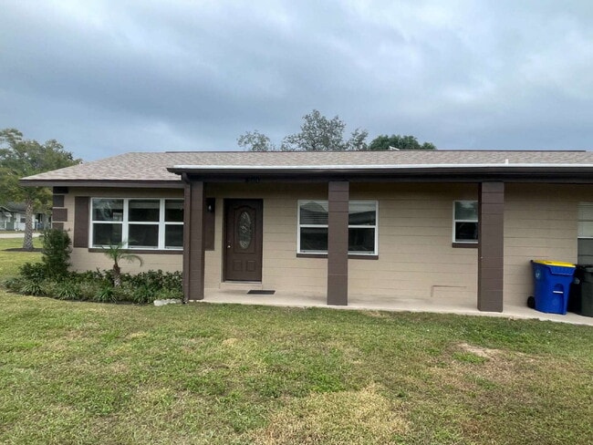 property at 400 S Pine S