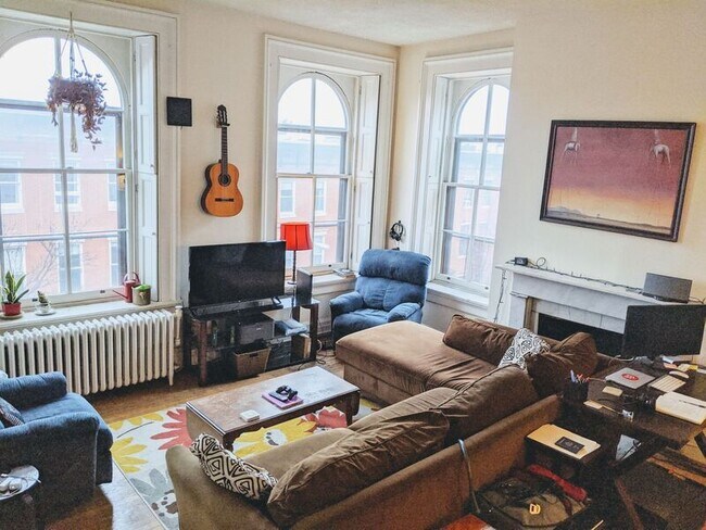 920 St Paul St photo'