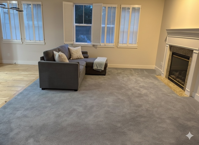 3528 230th Place Southeast in Bothell, WA - Foto de edificio - Building Photo