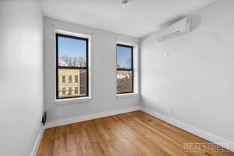2-Bed, 1-Bath Duplex | Pet-Friendly | No Broker Fee in Brooklyn, NY - Building Photo - Building Photo