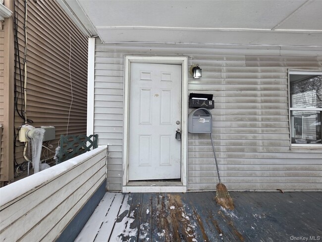 190 Winnikee Ave in Poughkeepsie, NY - Building Photo - Building Photo