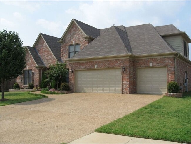 472 Hunters Mill Cove in Collierville, TN - Building Photo - Building Photo