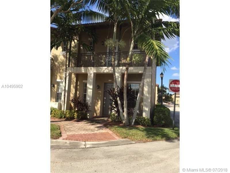 14703 SW 7th St, Unit 213 in Pembroke Pines, FL - Building Photo