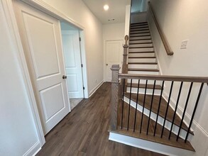 1671 Wellborn Walk in Suwanee, GA - Building Photo - Building Photo