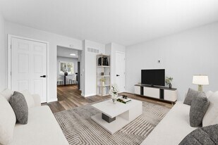 2722 Center St in Granite City, IL - Building Photo