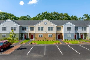 Parkside at The Boulders in Brockton, MA - Building Photo