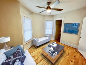 6914 Wakefield Ave in Cleveland, OH - Building Photo - Building Photo