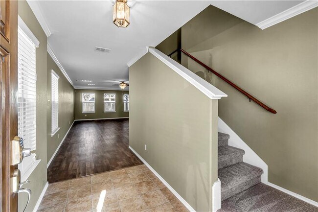 145 Housefinch Loop in Leander, TX - Building Photo - Building Photo