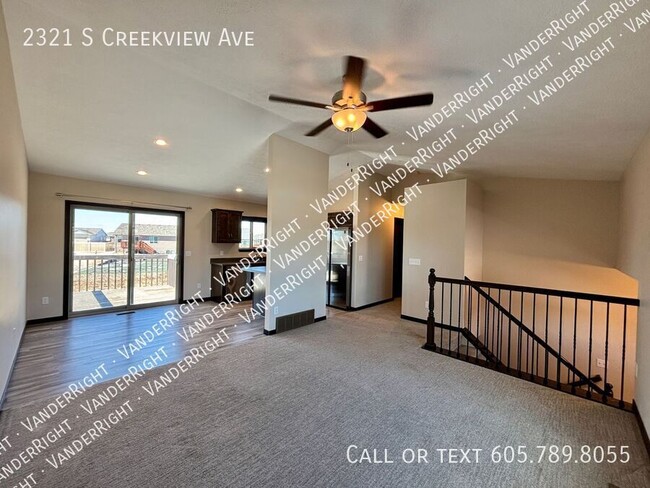 property at 2321 S CreekView Ave