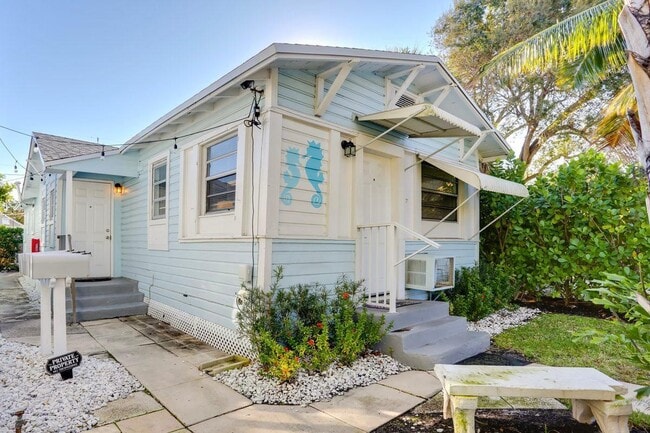 216 S M St in Lake Worth Beach, FL - Building Photo - Building Photo